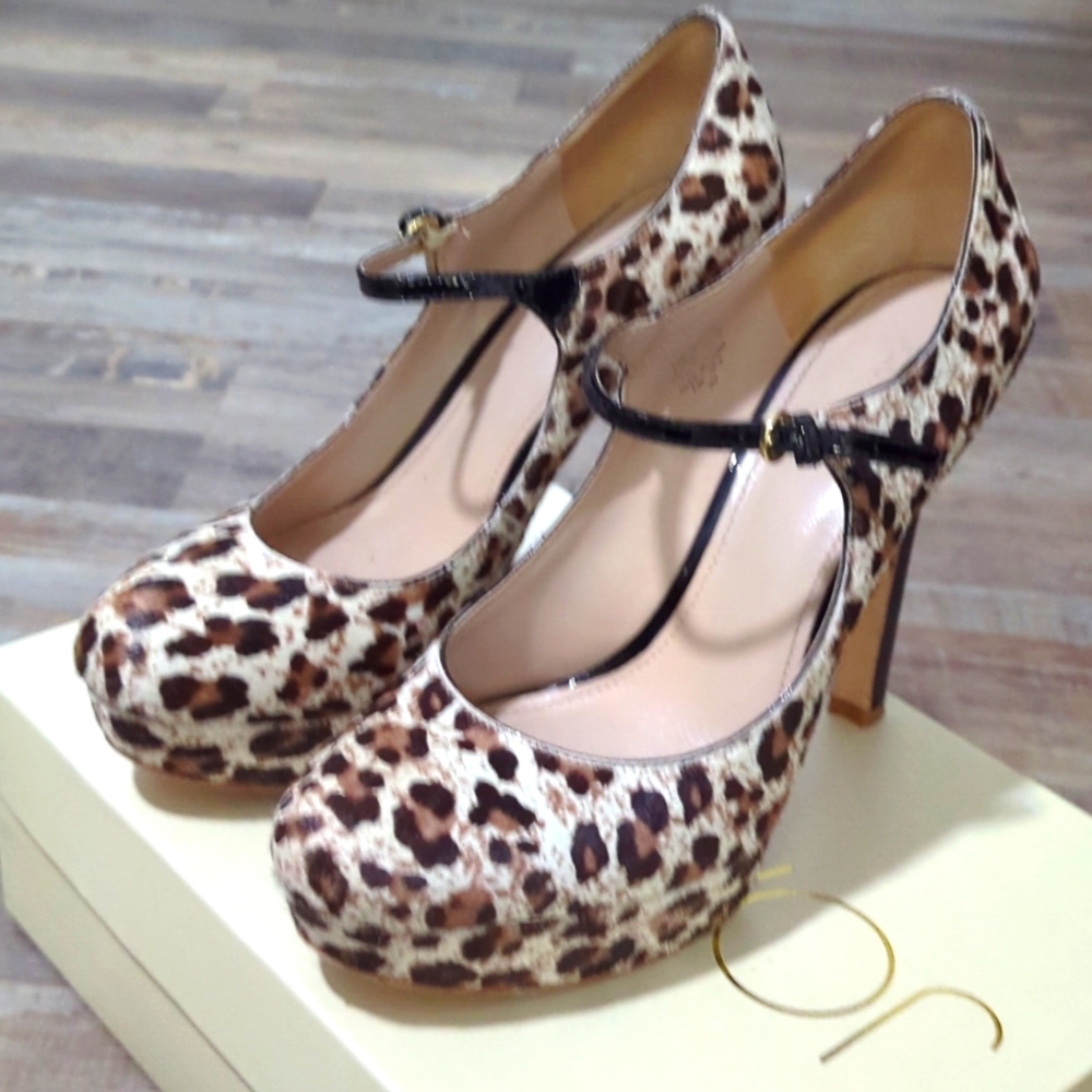 Cheetah print hair on hide leather pumps